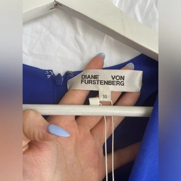 Diane von Furstenberg Tie Front Mini Crepe Dress Size 10 NEW - Picture 11 of 16